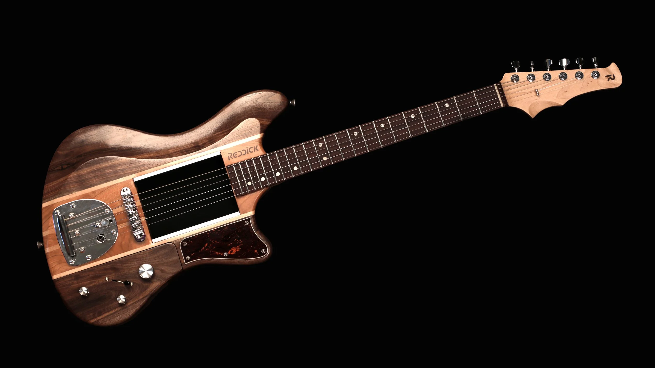 Voyager Custom (Walnut) — Reddick Guitars